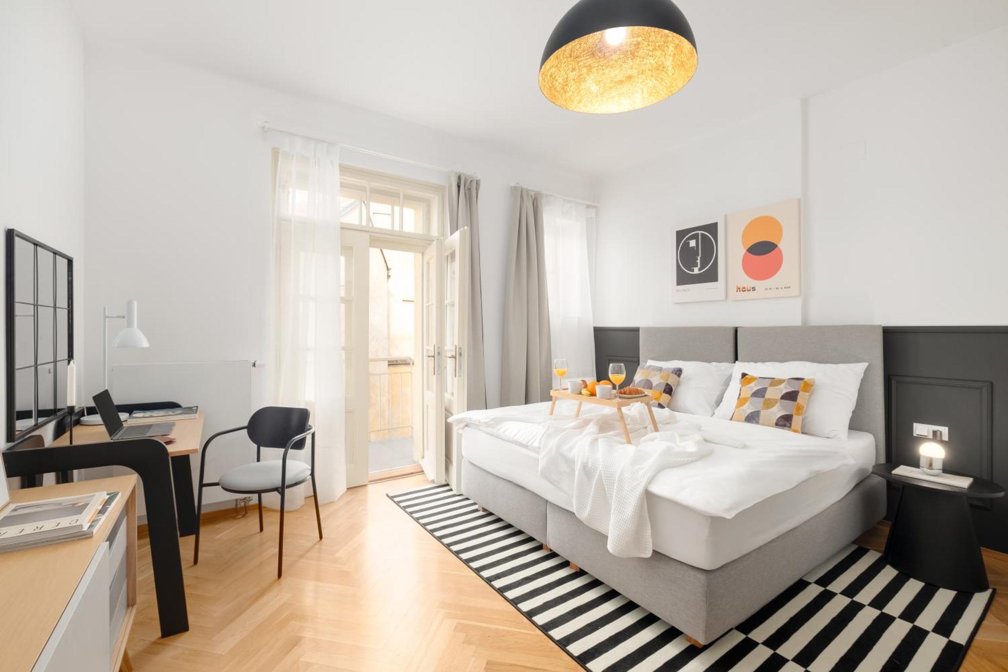 Stru House By Prague Days - Luxurious Apartments Next To National Theatre Экстерьер фото