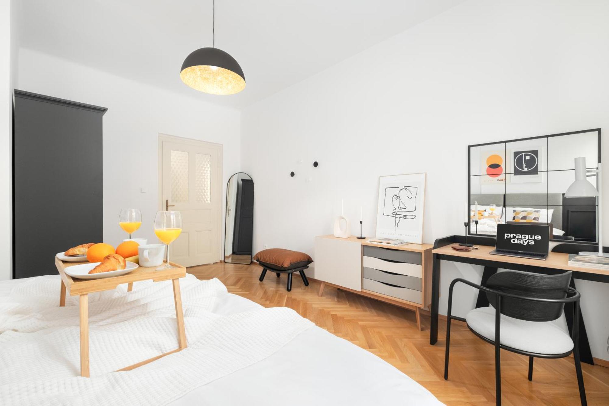 Stru House By Prague Days - Luxurious Apartments Next To National Theatre Экстерьер фото
